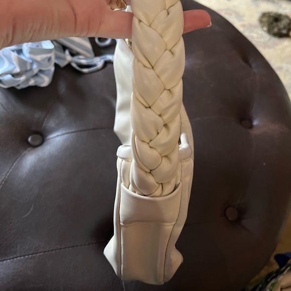 Billini White Braided Shoulder Bag - Picture 2 of 6